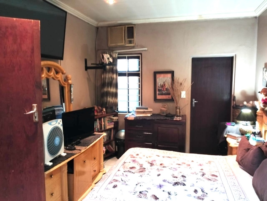 3 Bedroom Property for Sale in Songloed North West